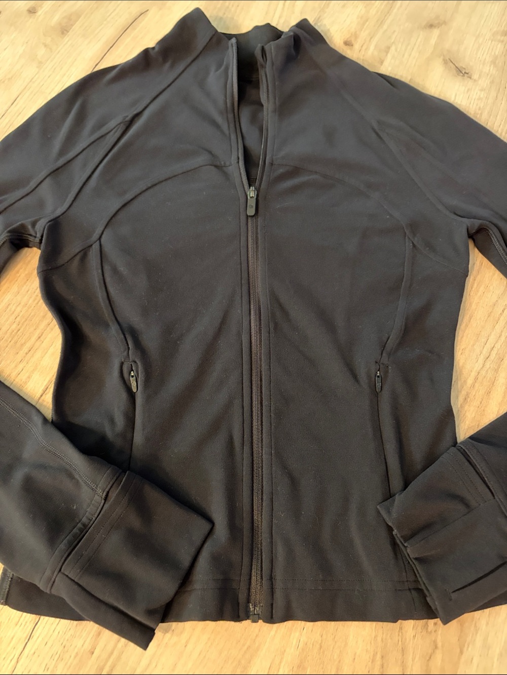 LULULEMON BLACK FULL ZIP VENTILATED RUNNING YOGA JACKET WOMENS SIZE 2